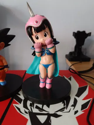 Figuras Goku y Chi-Chi Niños