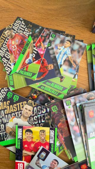 Panini Top Class 2025 120 futbol cartas
