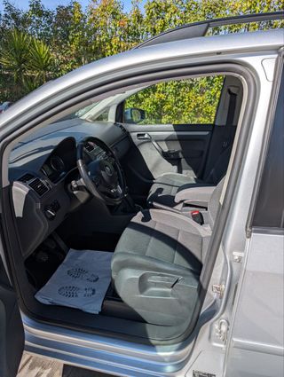 Volkswagen Touran 2010