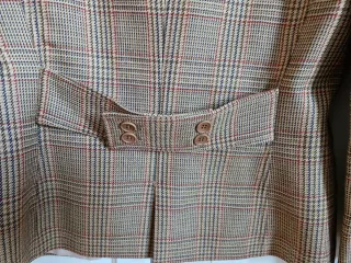 Americana cuadros marca CORDON mujer.