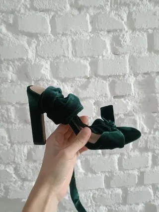Sandalias Zara Terciopelo Verde Lazos