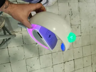 Altavoz con cargador inalámbrico y luces led