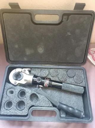 Prensa tuberías multicapa AL-1632
