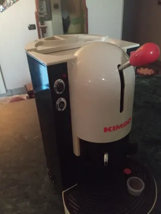 Macchina Caffè Kimbo