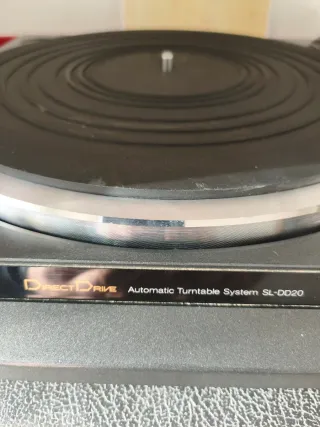 Tocadiscos Technics SL-DD20