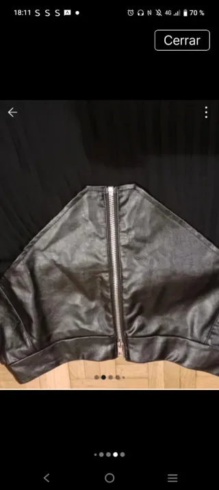 Falda negra con cremallera