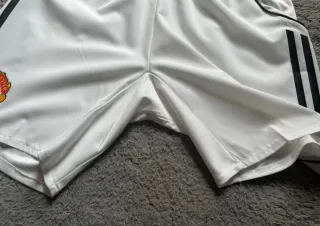 Manchester United FC Shorts Blancos Adidas