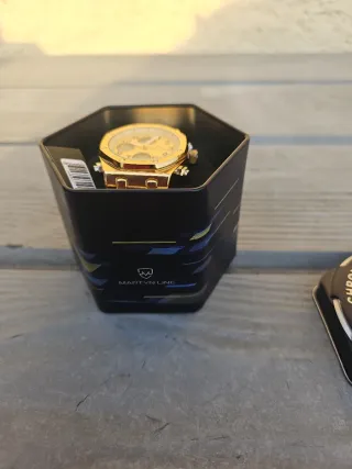 Reloj Skyline Dorado Hombre