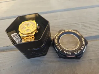 Reloj Skyline Dorado Hombre