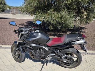 YAMAHA FZ6N2 del 2010 con 96677km. 98CV