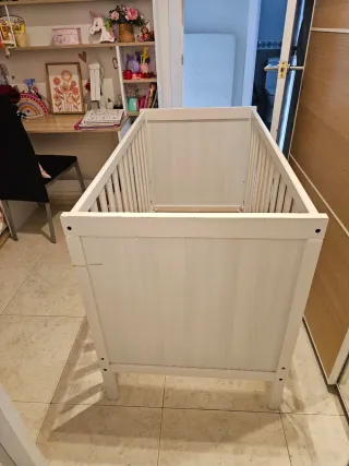 Cuna SUNDVIK blanca 60x120 cm
