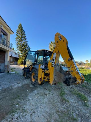 Retroexcavadora JCB