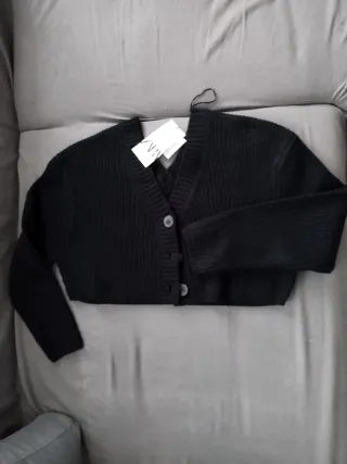 Conjunto chaqueta Zara y pantalón Stradivarius