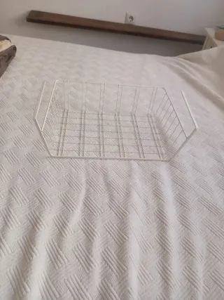 Cesta organizadora colgante de metal