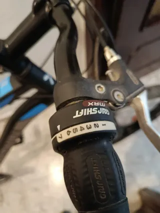 Bicicleta Btwin Rockrider 340 PARA REPARAR