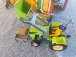 Playmobil Granja con animales y tractor