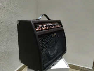 Pack Guitarra Acústica SX + Ampli Harley Benton