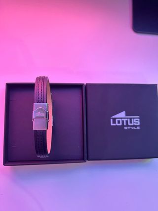 Pulsera Lotus Style Negra y Plateada