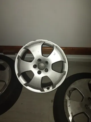 Llantas 17 Audi 225/45 ZR17