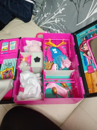 Armario de ensueño Nancy con accesorios