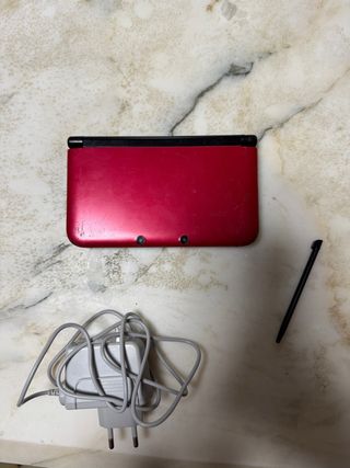 Nintendo 3DS XL Roja