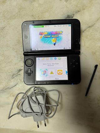 Nintendo 3DS XL Roja