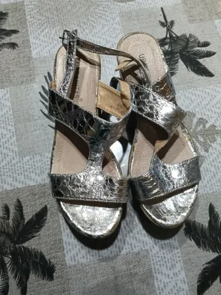 Sandalias cuña mujer 37/38 doradas/plateadas