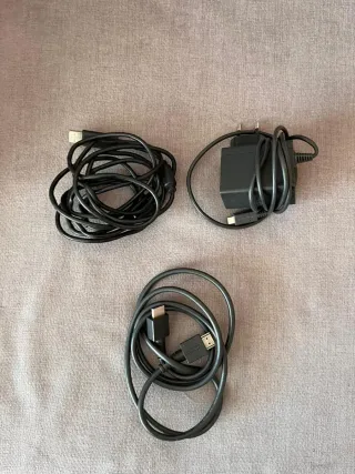 Consola Nintendo Switch con mandos y accesorios