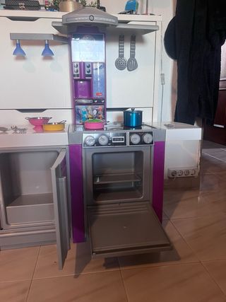 Cucina giocattolo per bambini
