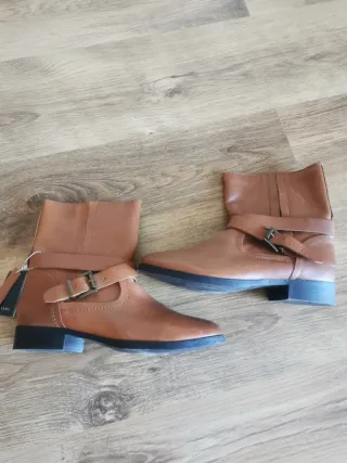 Botines piel Zara