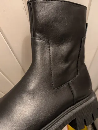 Botines Zara Piel Negro Talla 40