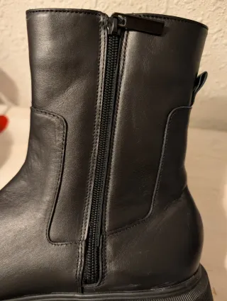 Botines Zara Piel Negro Talla 40