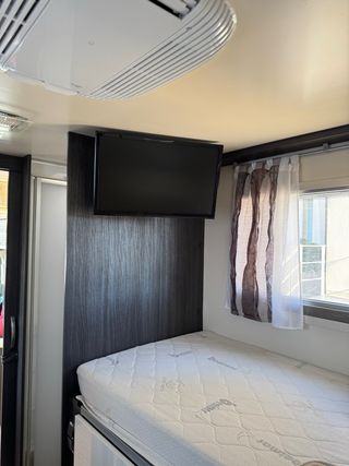 Autocaravana Benimar Mileo 263 con muchos extras