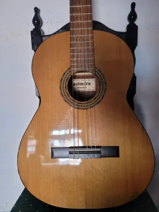 Guitarra Admira Málaga