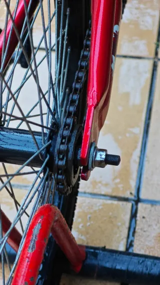 Oferta ! B'twin XUP+ 20" roja
