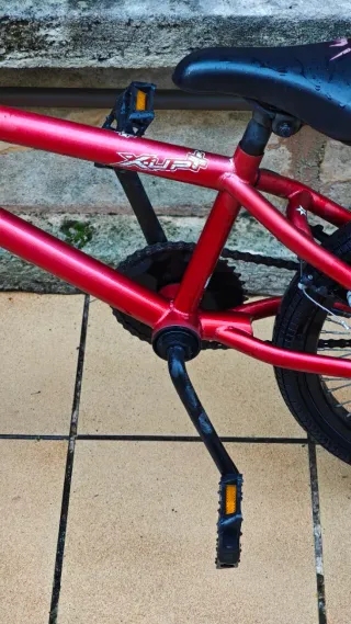 Oferta ! B'twin XUP+ 20" roja