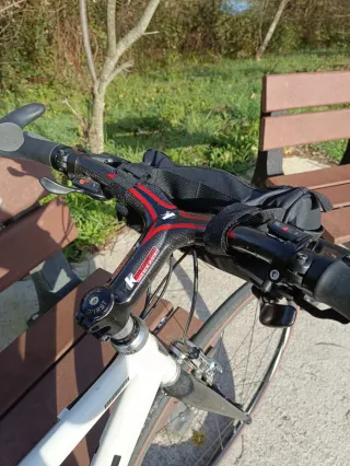 Bicicleta de carretera manillar plano