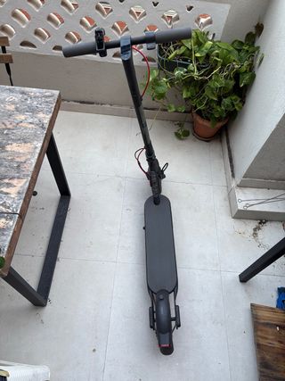 Patinete Xiaomi Lite 4 + Casco