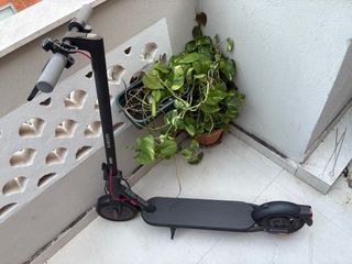 Patinete Xiaomi Lite 4 + Casco