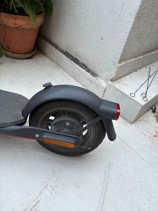 Patinete Xiaomi Lite 4 + Casco