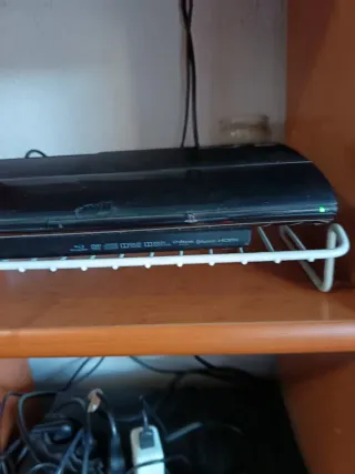 Playstation 3 SuperSlim500 y juegos