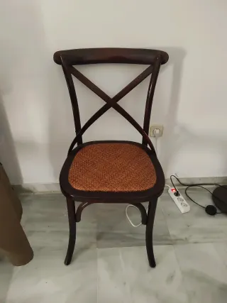 Mesa de salón con 6 sillas