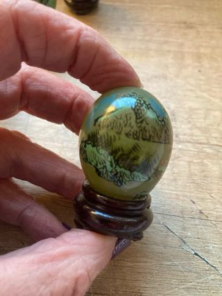 4 Uova Decorative in Pietra Dipinte