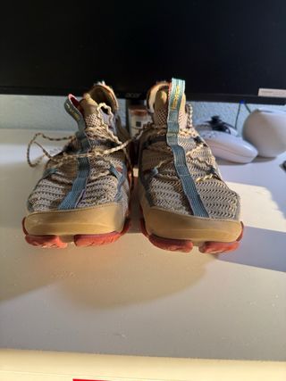 Nike ISPA Link Cebada Desert Moss