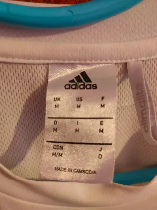 Camiseta deportiva Adidas Talla M