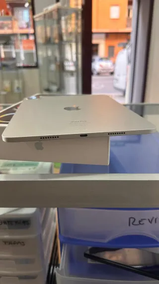 iPad Pro 11 256GB 4ª Gen Plata BT 93% M4