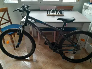 Bicicleta Rockrider ST 100 Decathlon