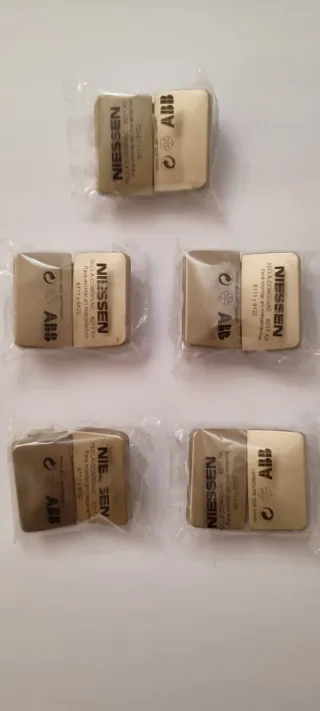 3 Teclas Doble Interruptor Niessen arco Champán