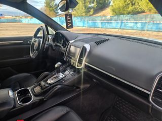 Porsche Cayenne 2015