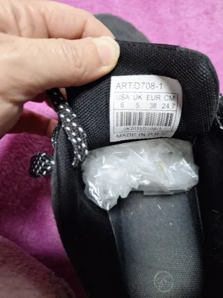 Nike Air Max Deportivas Negras y Blancas